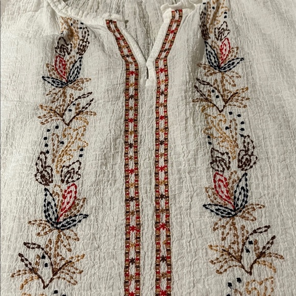 J Jill cotton top size m petite with embroidery - Picture 7 of 8